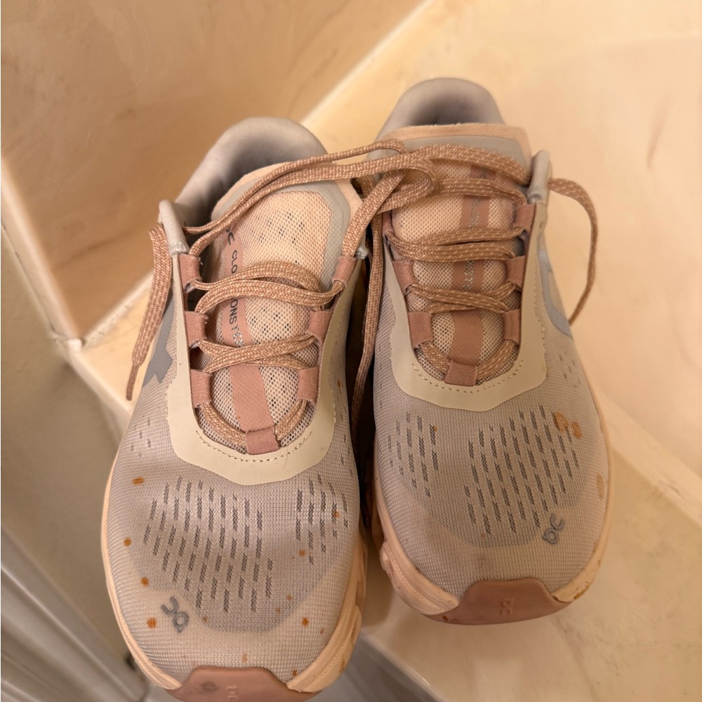 On Running - image 3